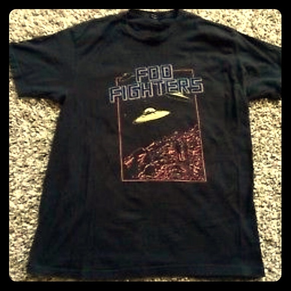 foo fighters 2019 tour t shirt